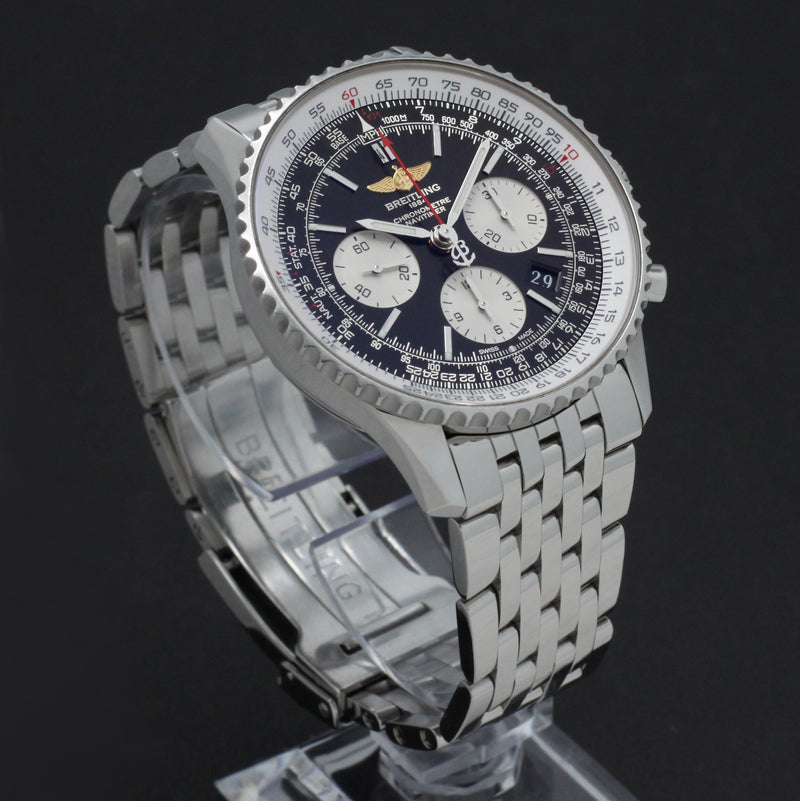 Breitling Navitimer 01 AB0120 - 2016 - Breitling horloge - Breitling kopen - Breitling heren horloge - Trophies Watches