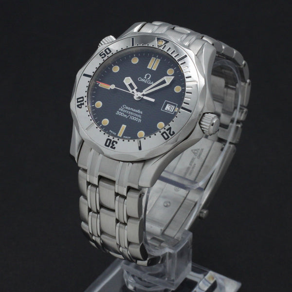 Omega Seamaster Diver 300 M 2562.80.00 - 1996 - Omega horloge - Omega kopen - Omega heren horloge - Trophies Watches