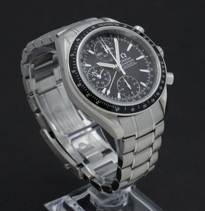 Omega Speedmaster Day Date 3220.50.00 - 2013 - Omega horloge - Omega kopen - Omega heren horloge - Trophies Watches