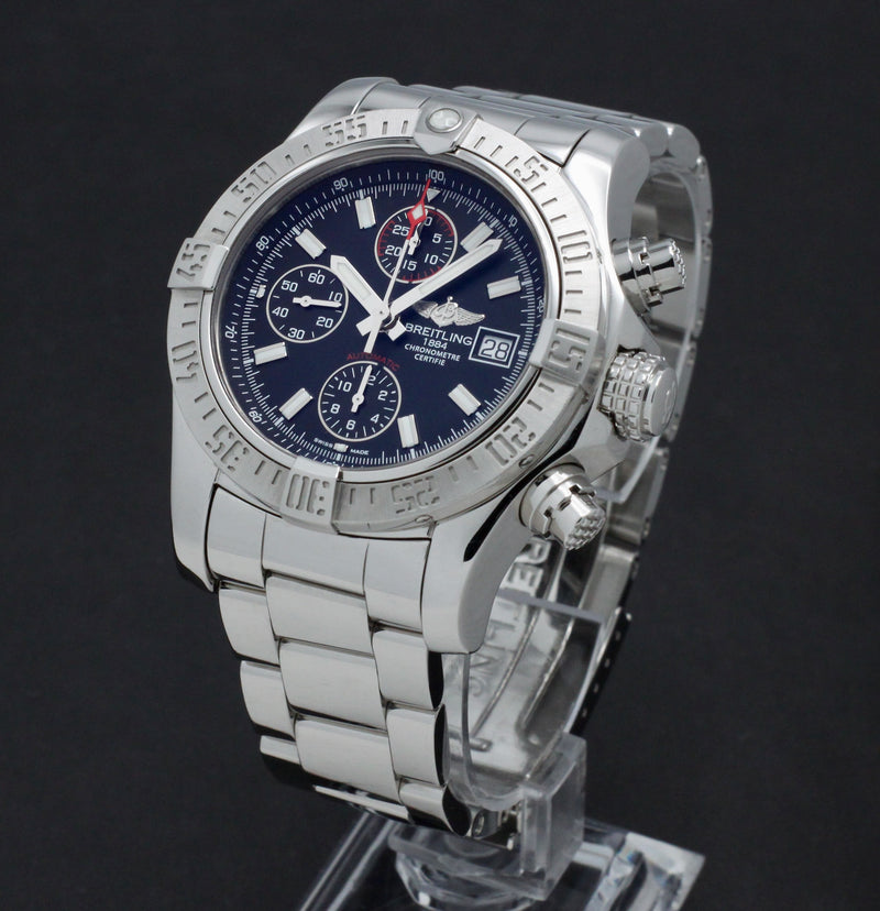 Breitling Avenger II A13381 - 2014 - Breitling horloge - Breitling kopen - Breitling heren horloge - Trophies Watches