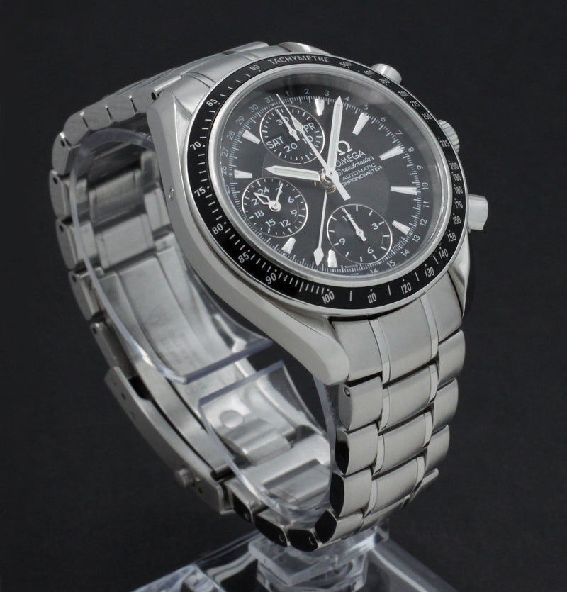 Omega Speedmaster Day Date 3220.50.00 - 2010 - Omega horloge - Omega kopen - Omega heren horloge - Trophies Watches