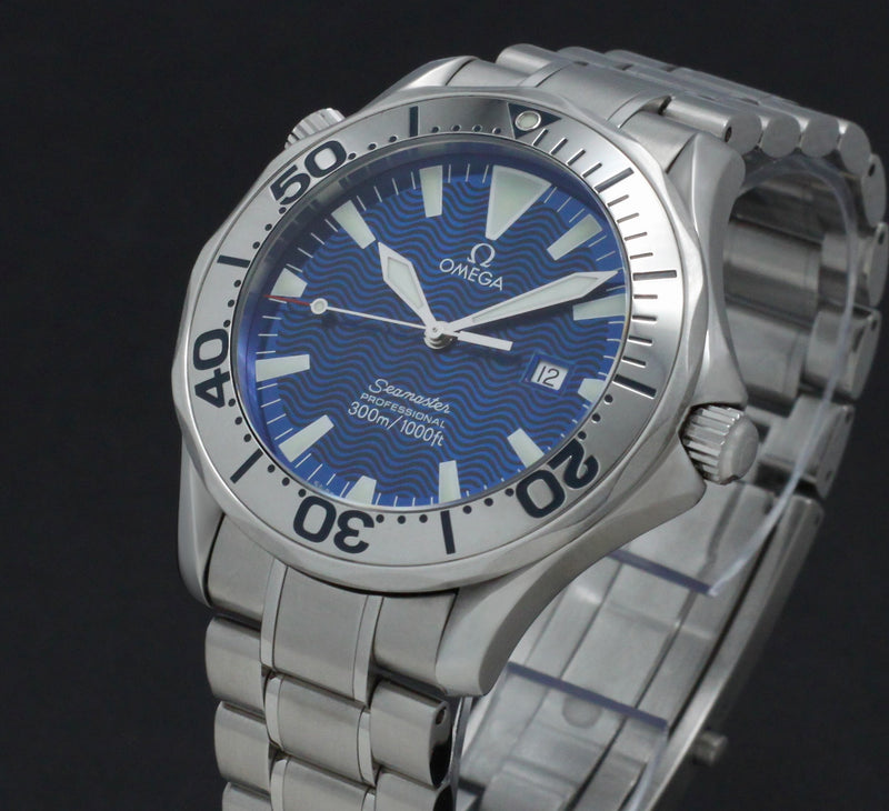 Omega Seamaster Diver 300 M 2265.80.00 - 2005 - Omega horloge - Omega kopen - Omega heren horloge - Trophies Watches