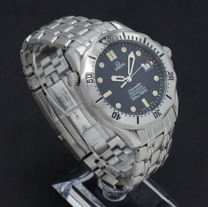 Omega Seamaster Diver 300 M 2532.80.00 - 1997 - Omega horloge - Omega kopen - Omega heren horloge - Trophies Watches