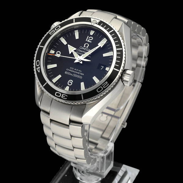 Omega Seamaster Planet Ocean 2201.50.00 - 2011 - Omega horloge - Omega kopen - Omega heren horloge - Trophies Watches