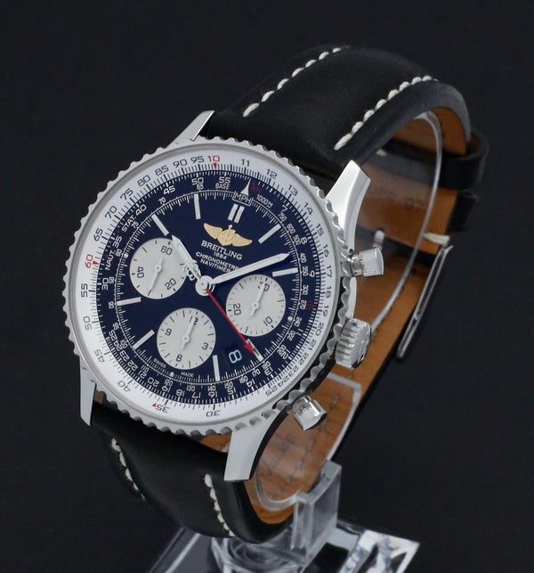 Breitling Navitimer 01 AB012012/BB01 - 2018 - Breitling horloge - Breitling kopen - Breitling heren horloge - Trophies Watches